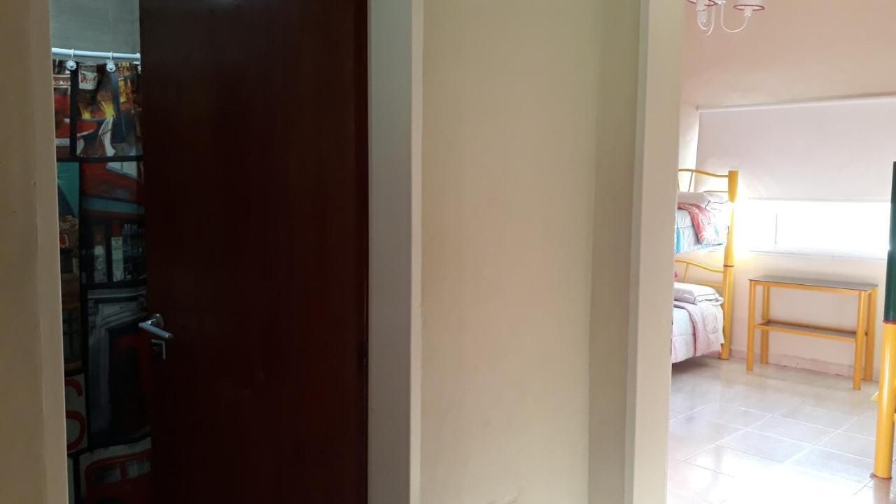 Hostel Puerta De Hierro Villa Alsina エクステリア 写真