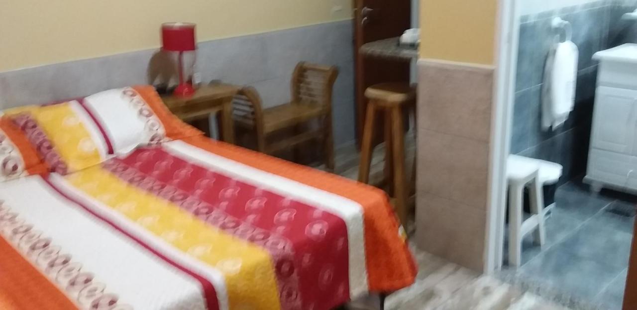 Hostel Puerta De Hierro Villa Alsina エクステリア 写真